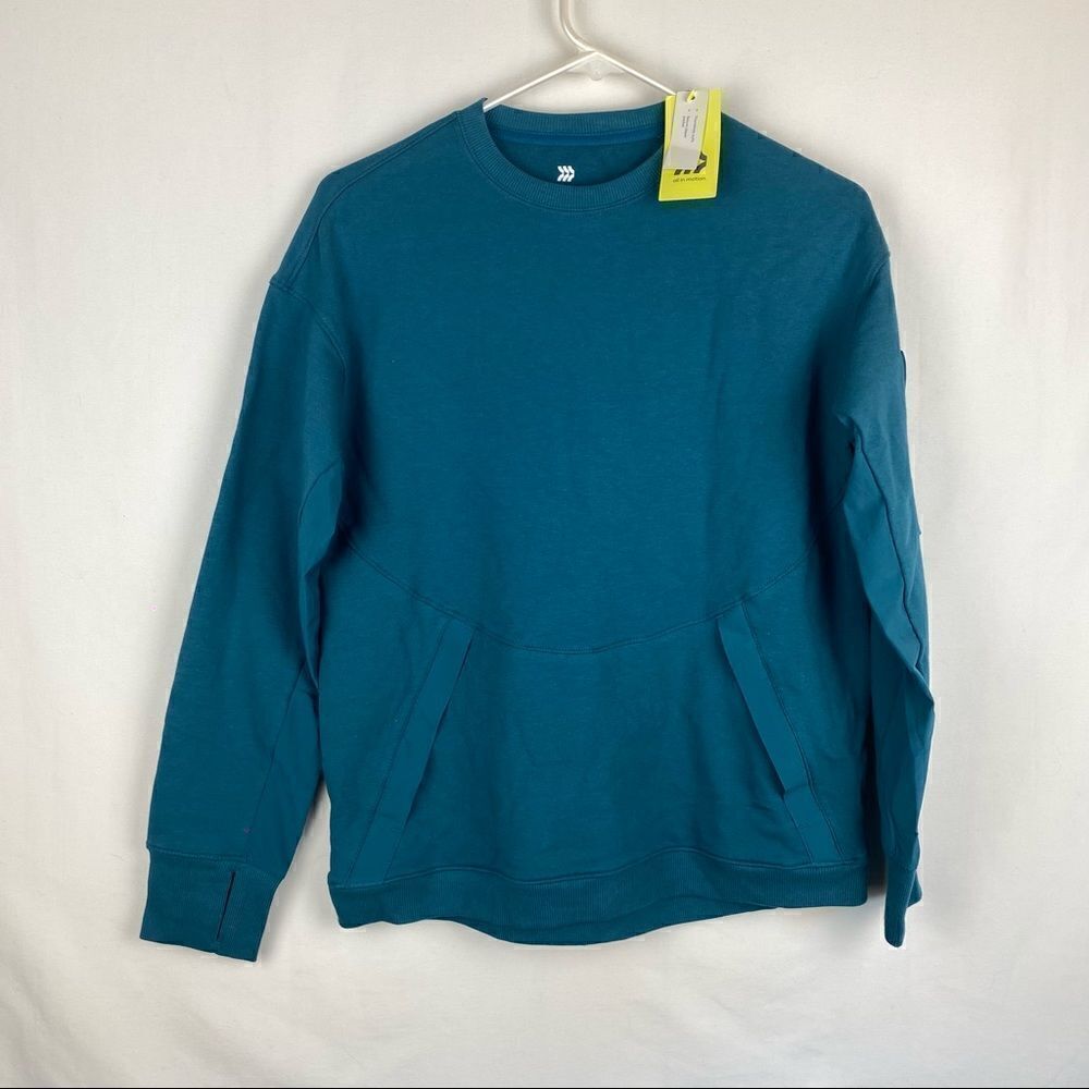 Athletic sweater  